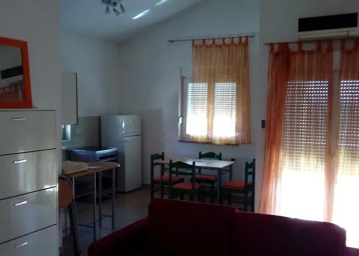 Explore Istria 4 Apartament *