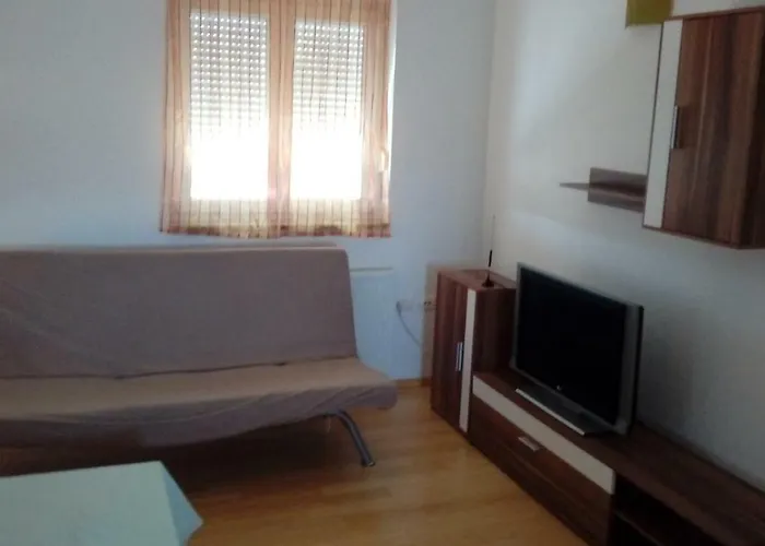 Explore Istria 4 Apartman Póla